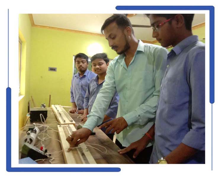 Physics Lab, Sai Vidya Mandir